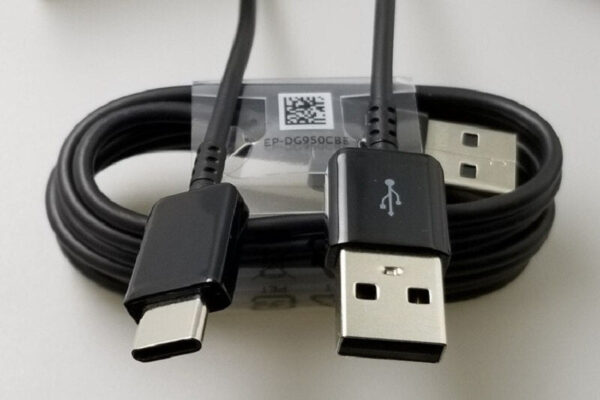 USB-C USB 3.1 Daten & Ladekabel in Schwarz Aktionspreis